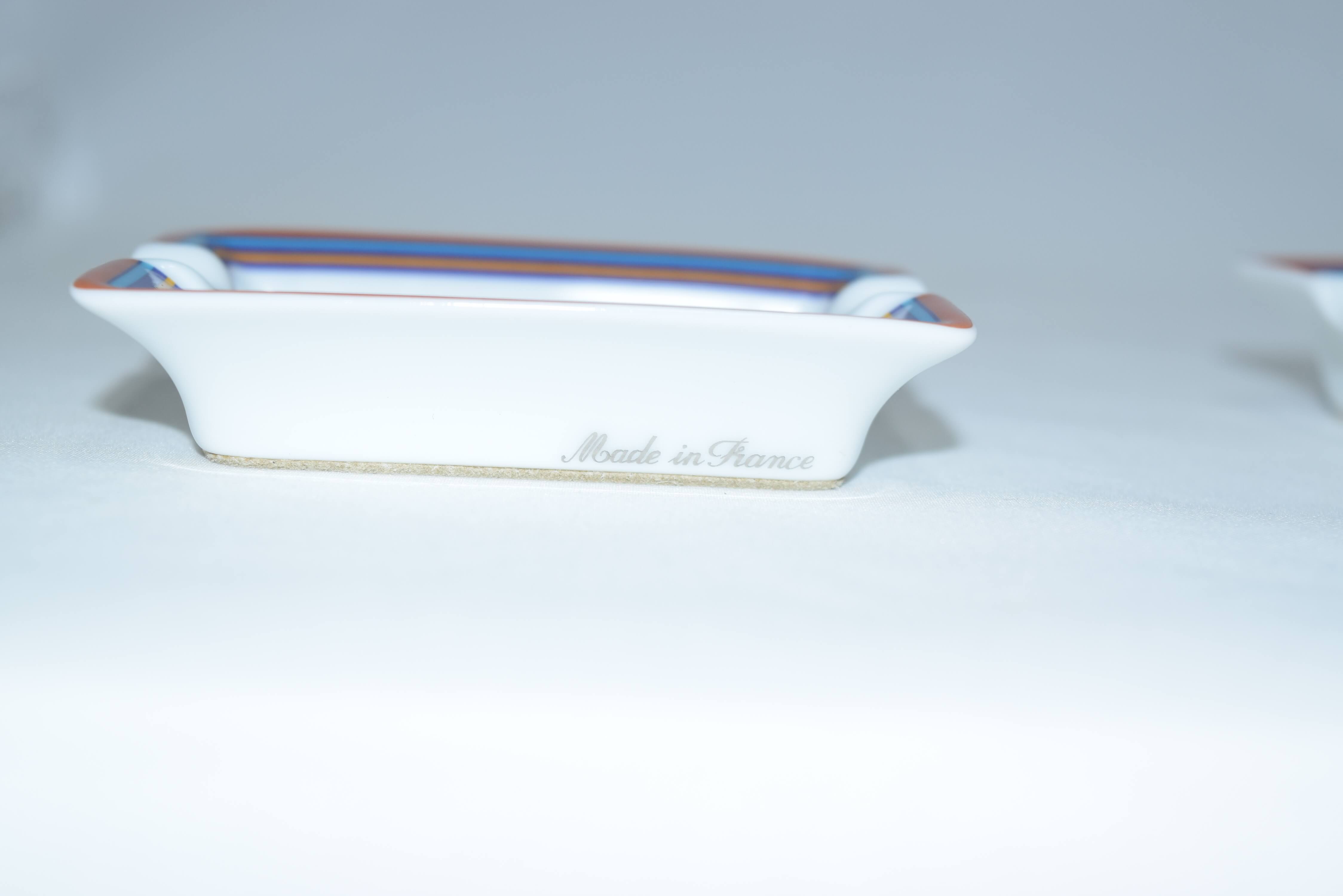 Hermes Porcelain Pair of mini Ashtray Horse with Box Blue Key tray Valet â art Japan Export