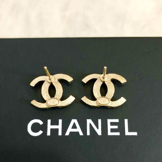 Chanel Earrings CC Logo light Gold Rhinestone A17K 733