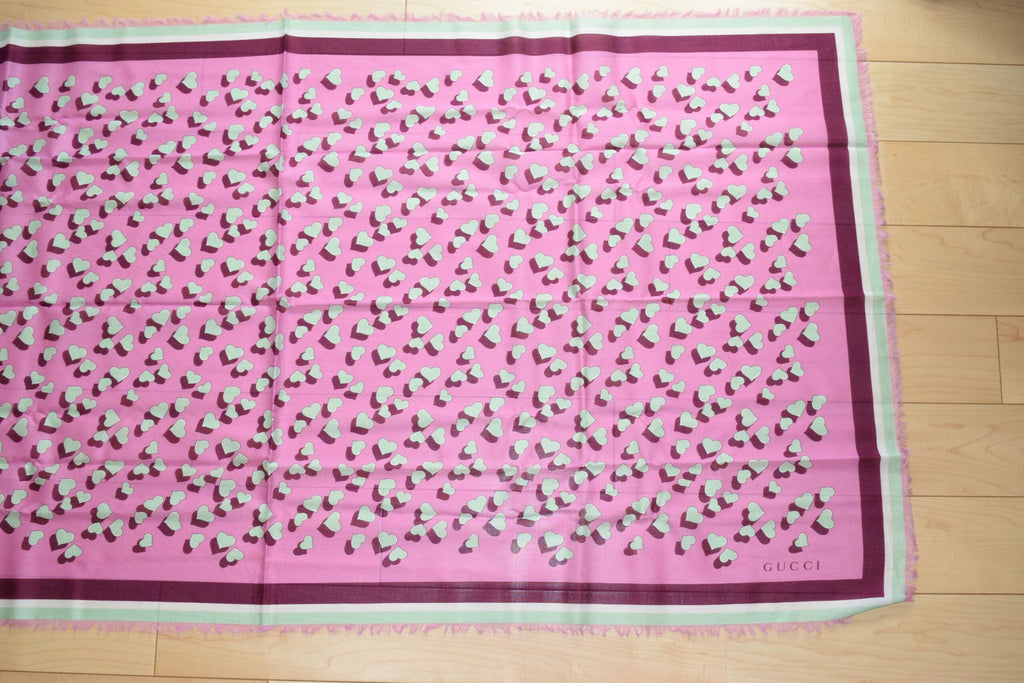 Gucci Cotton Scarf Pink Heart 55" x 28" Children collection 140 cm shawl stole NIB