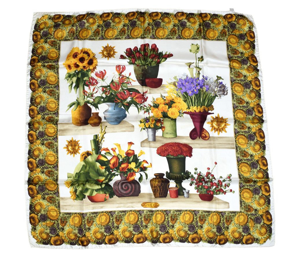 Gucci Scarf Sunflower 87 cm Silk Floral flower Shawl Vintage RA807