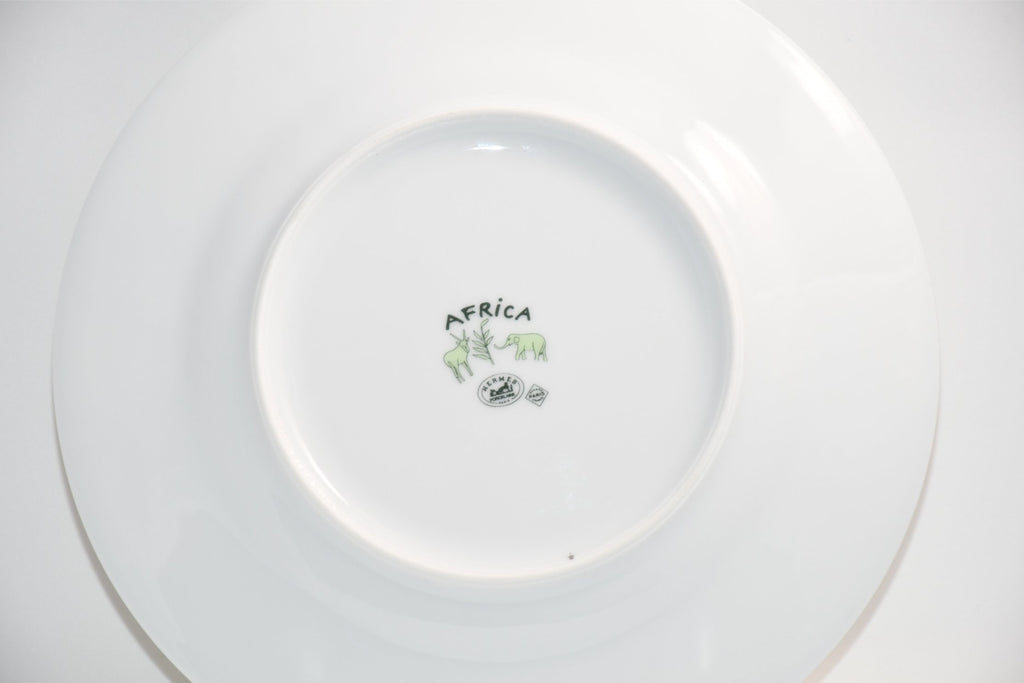 Hermes Africa Dessert Plate 22.5 cm porcelain green animal 8.75" Set of 2 Ex+