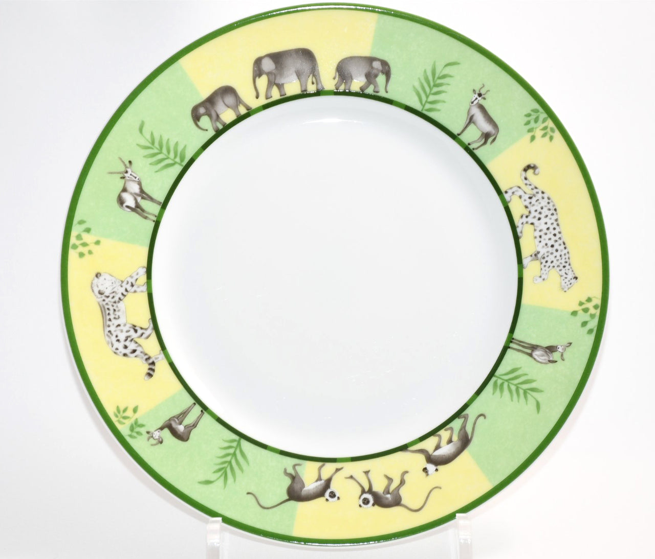 Hermes Africa Dessert Plate 22.5 cm porcelain green animal 8.75" Set of 2 Ex+