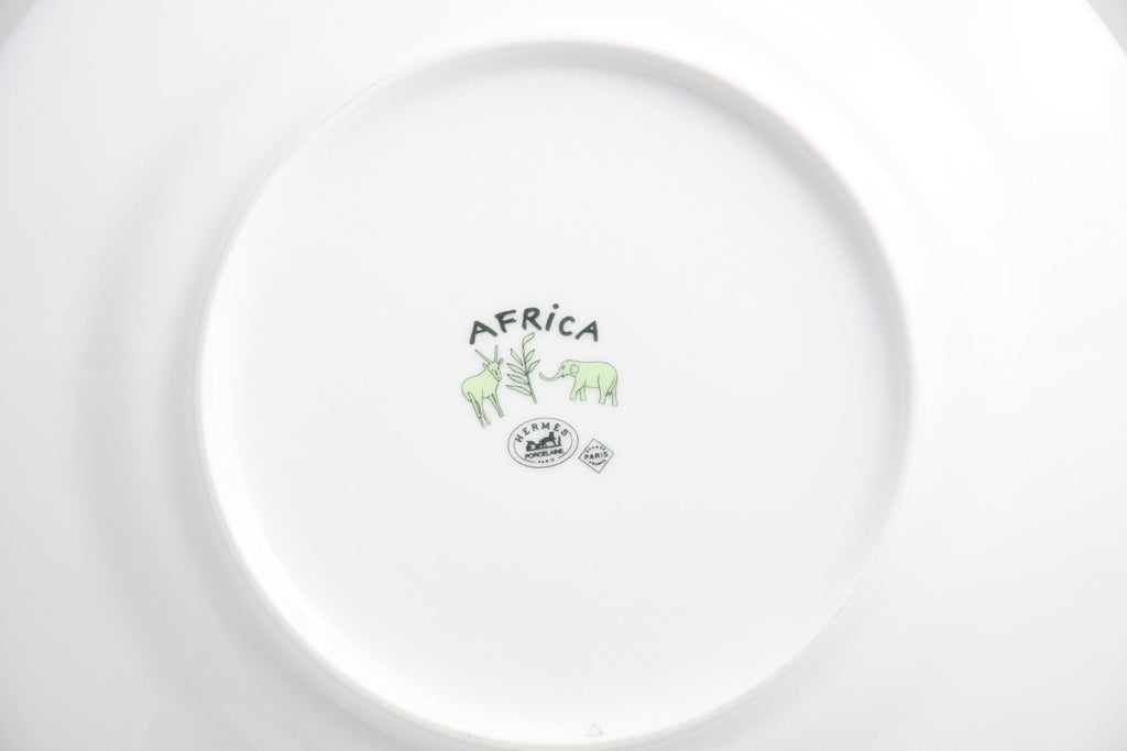 Hermes Africa Dessert Plate 22.5 cm porcelain green animal 8.75" Set of 2 M002