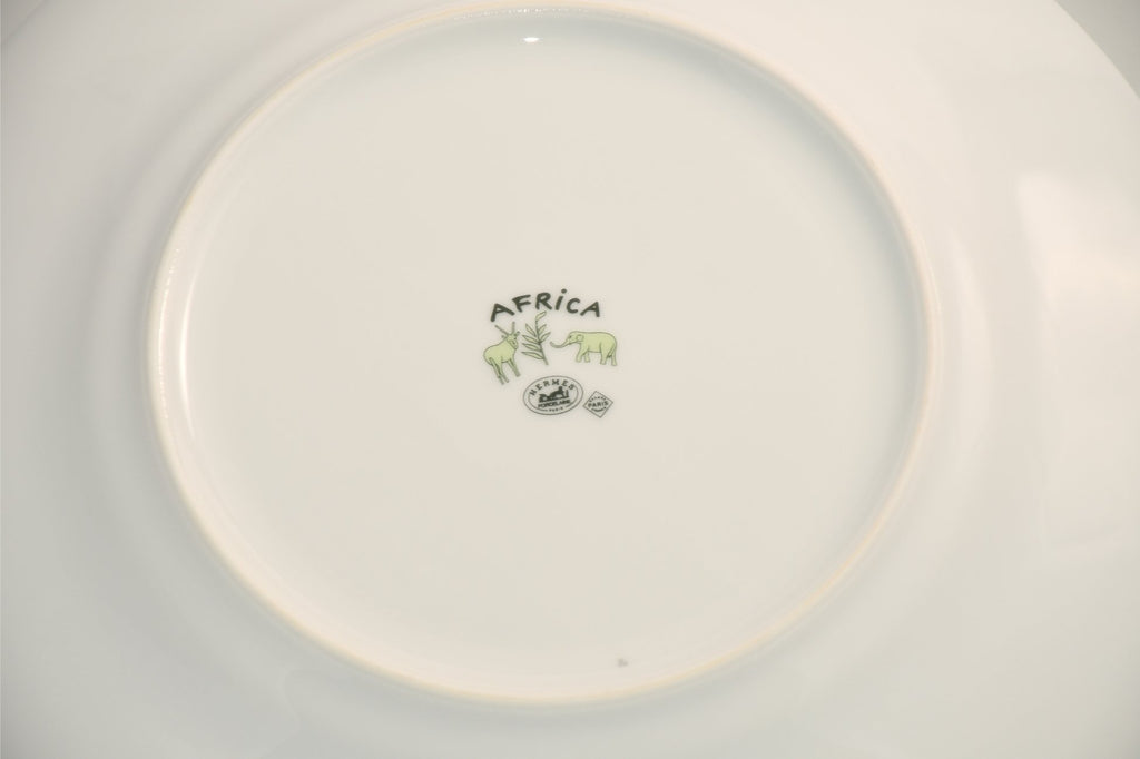 Hermes Africa Dinner Plate 27 cm porcelain green animal giraffe 10.75"