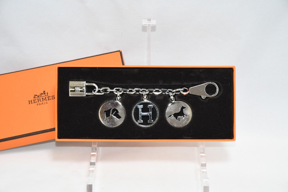 Hermes Breloque Olga Silver Charm Bag Amulette Palladium Berloque Cadena ME15