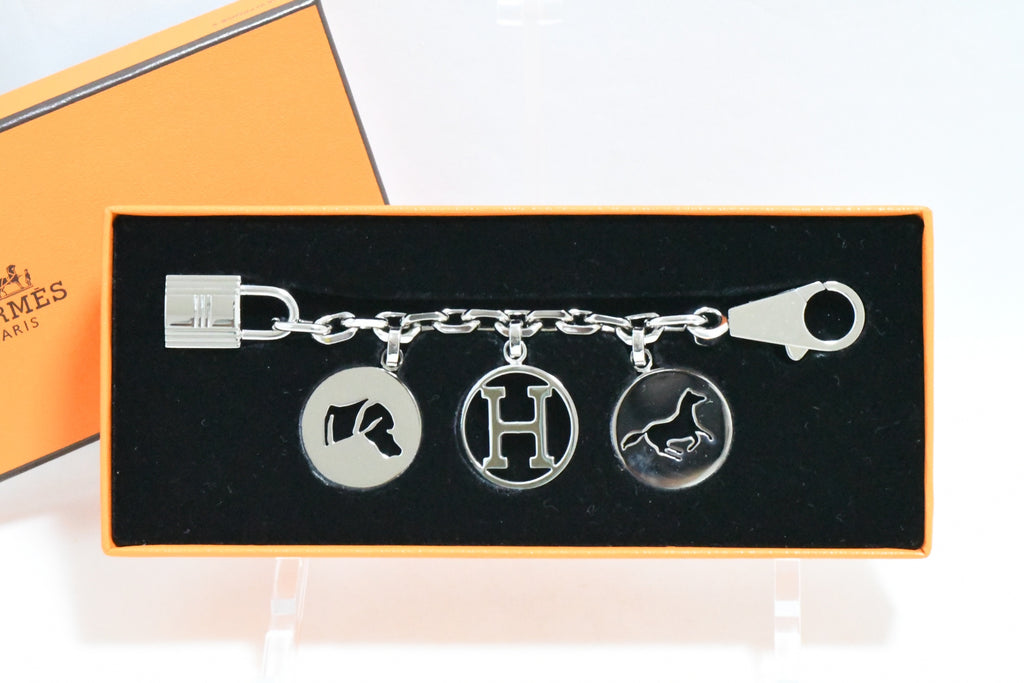Hermes Breloque Olga Silver Charm Bag Amulette Palladium Berloque Cadena 028