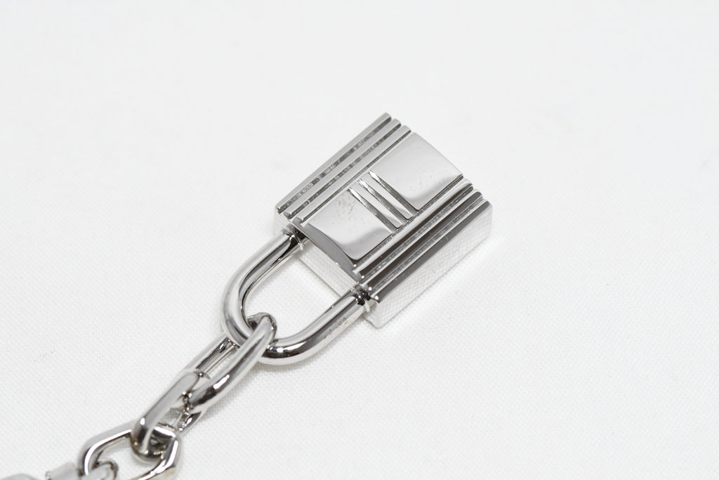 Hermes Breloque Olga Silver Charm bag amulette palladium berloque Cadena 048
