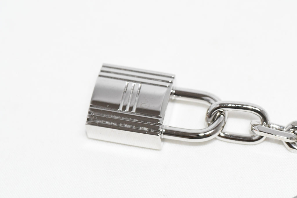 Hermes Breloque Olga Silver Charm bag amulette palladium berloque Cadena 048