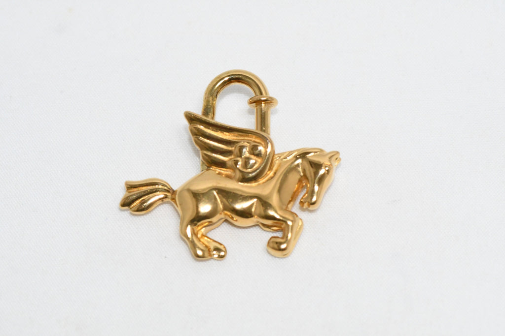 Hermes Cadena Gold Pegasus horse motif bag charm lock 0183