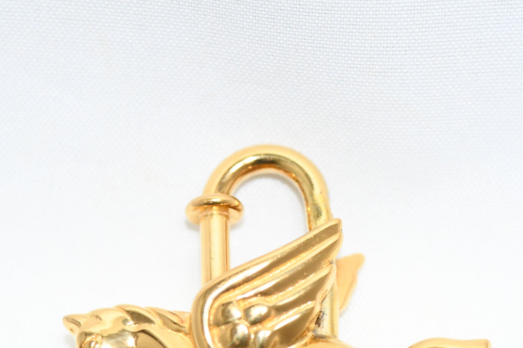 Hermes Cadena Gold Pegasus horse motif bag charm lock 0183