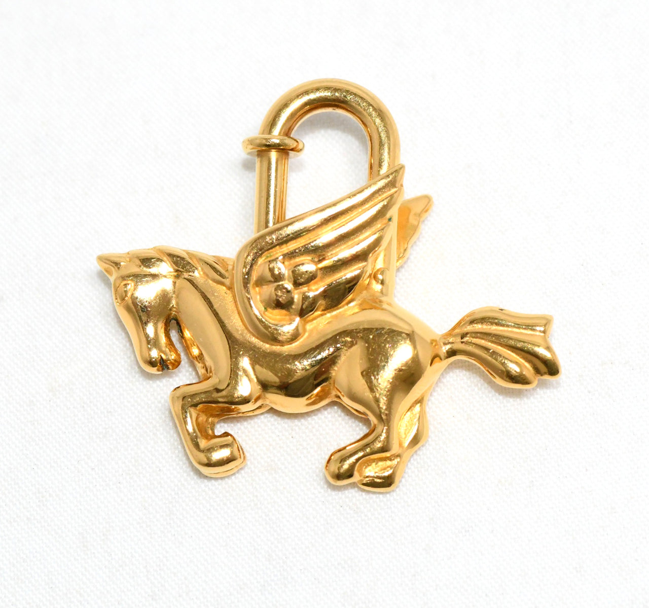 Hermes Cadena Gold Pegasus horse motif bag charm lock 064
