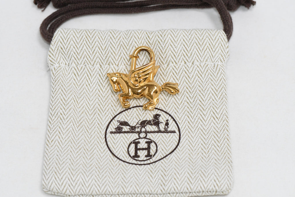 Hermes Cadena Gold Pegasus horse motif bag charm lock Great+ YA51