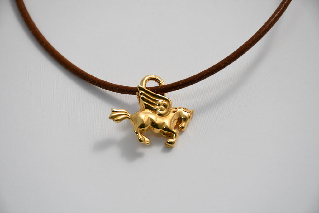 Hermes Cadena Gold Pegasus with Choker necklace bag charm horse motif lock 43 cm