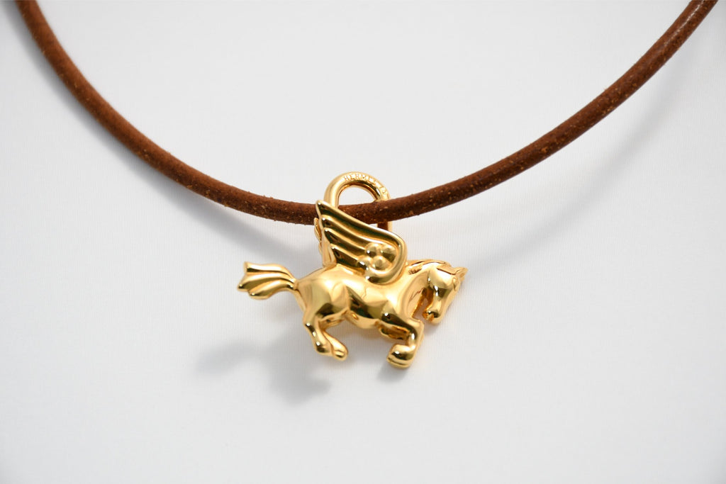 Hermes Cadena Gold Pegasus with Choker necklace bag charm horse motif lock 43 cm
