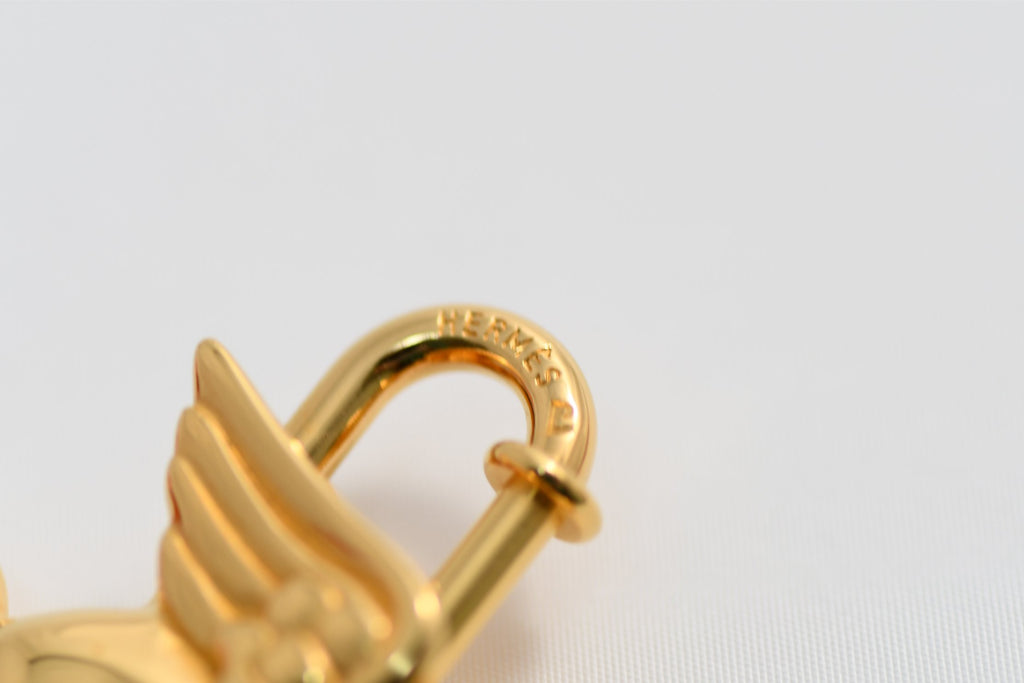 Hermes Cadena Gold Pegasus with Choker necklace bag charm horse motif lock 43 cm