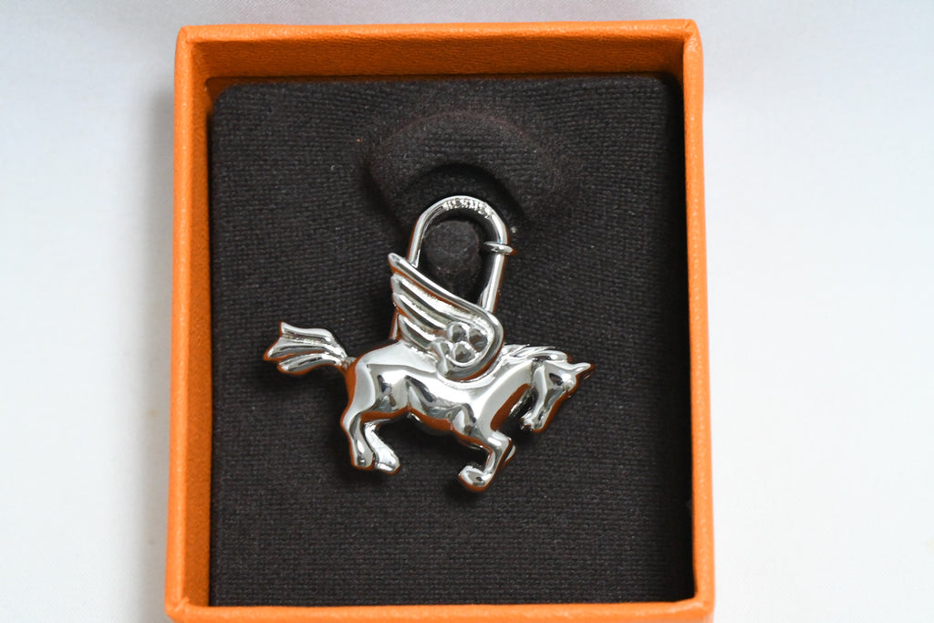 Hermes Cadena Silver Pegasus Horse Motif bag charm lock NEW