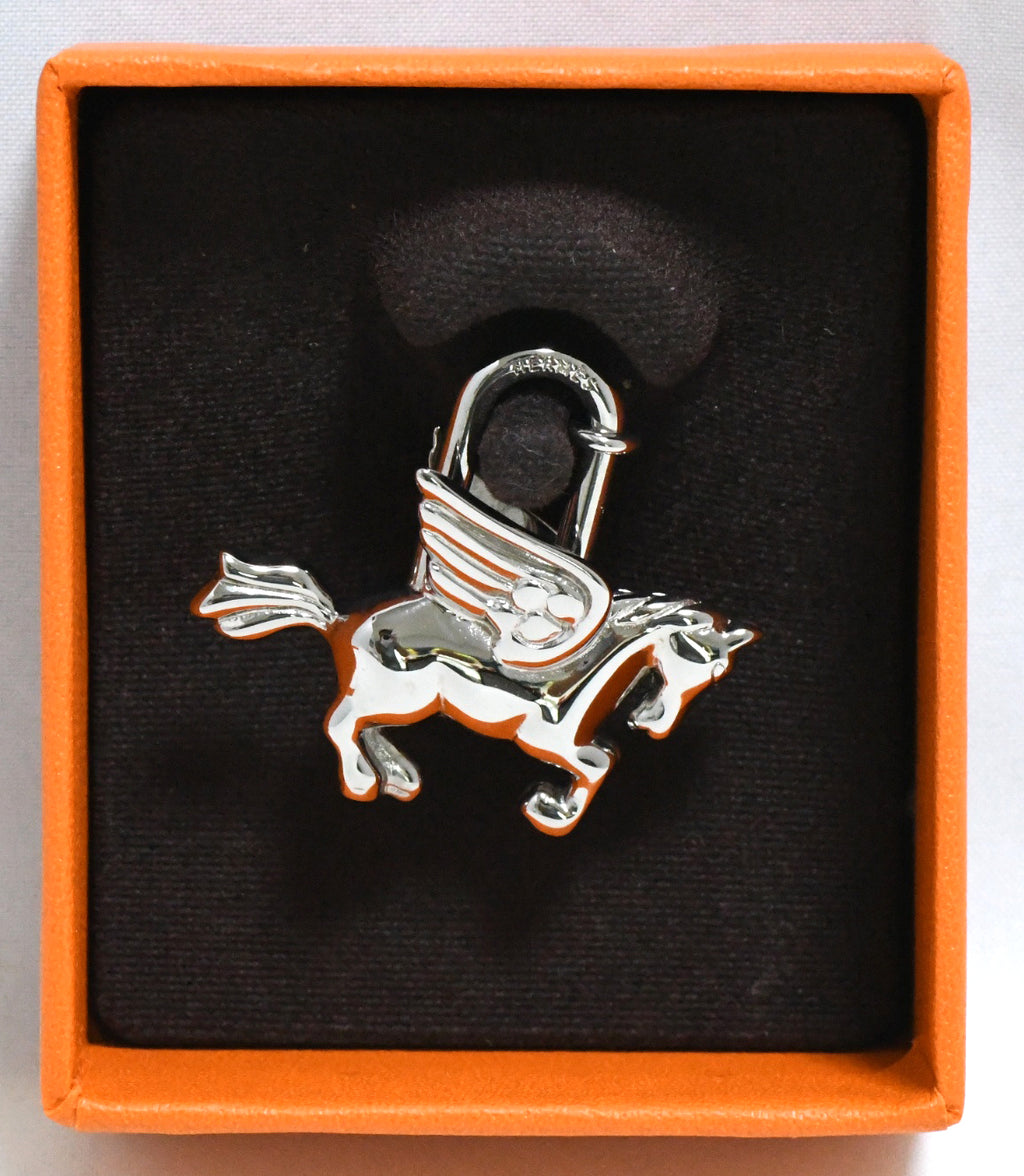 Hermes Cadena Silver Pegasus Horse Motif bag charm lock NEW