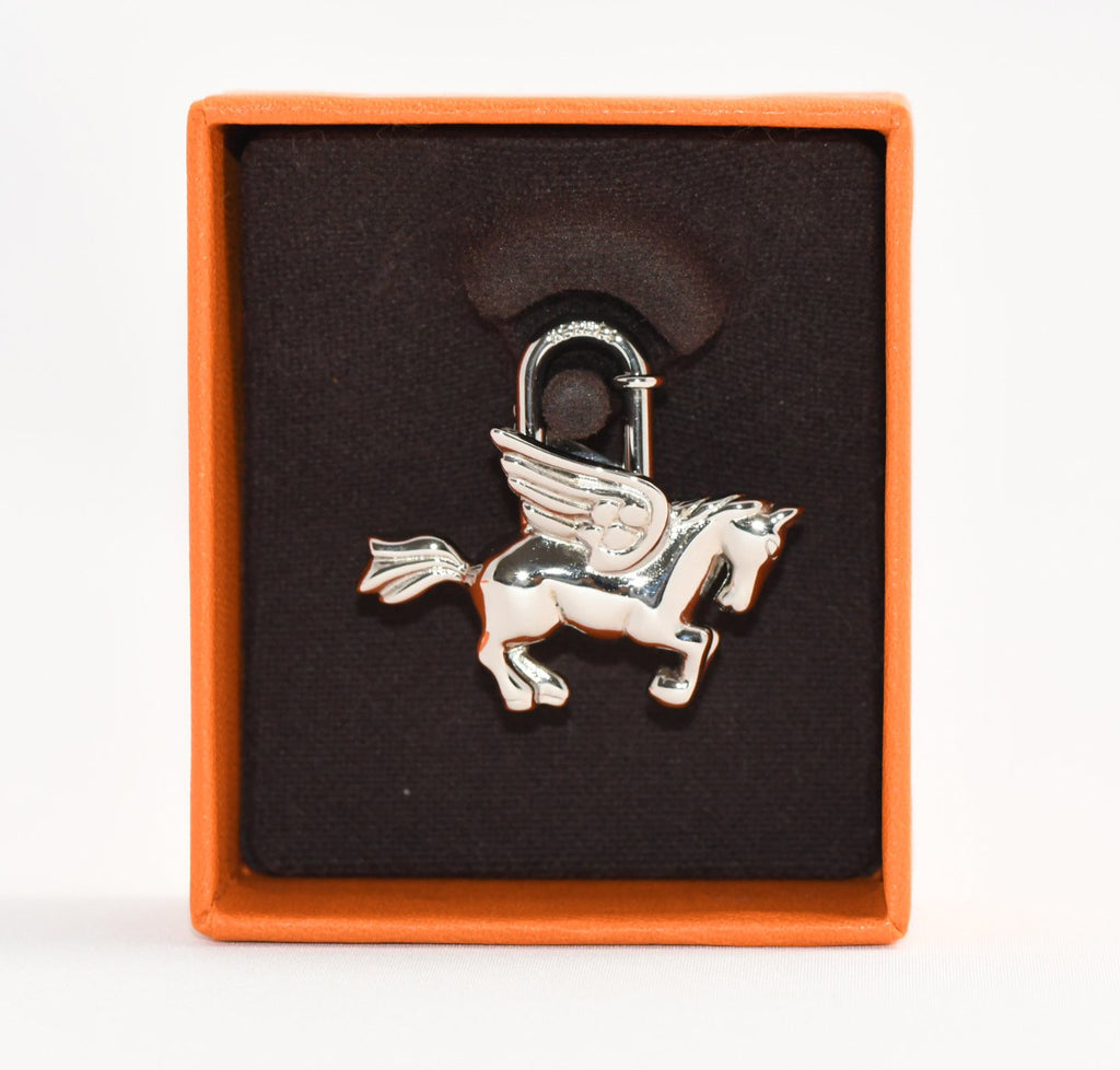 Hermes Cadena Silver Pegasus Horse Motif bag charm lock MINT AU58