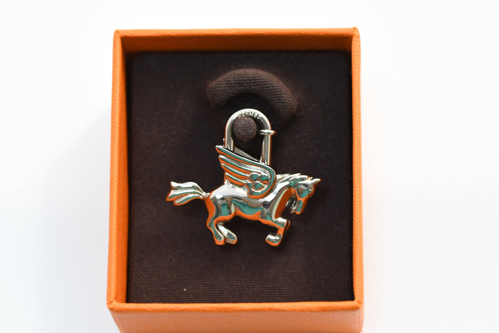 Hermes Cadena Silver Pegasus Horse Motif bag charm lock MINT AU58