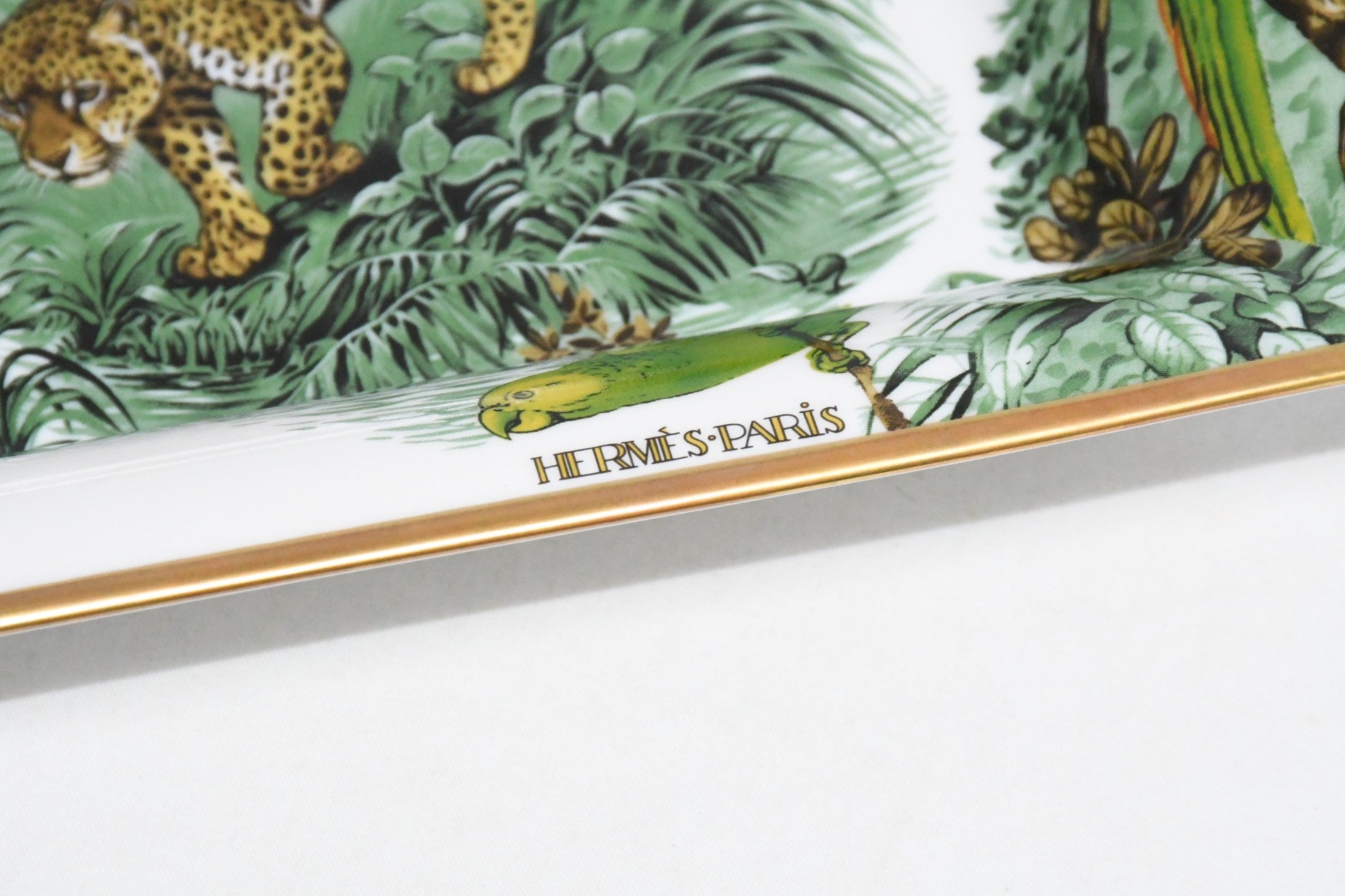 ○5751#0217　エルメス/デザートプレート(緑系/アニマル) 　0115 Hermes Carnets d'Equateur Change tray porcelain Ashtray plate