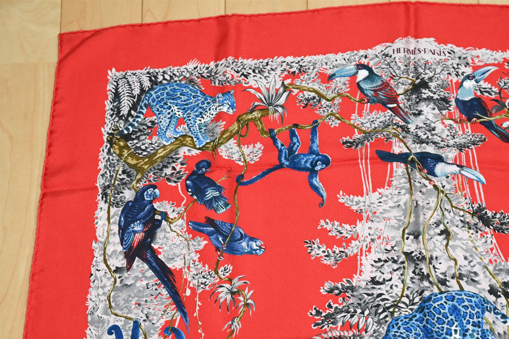Hermes Carre Wash Scarf EQUATEUR 90 cm silk red Carre panther jaguar cheetah