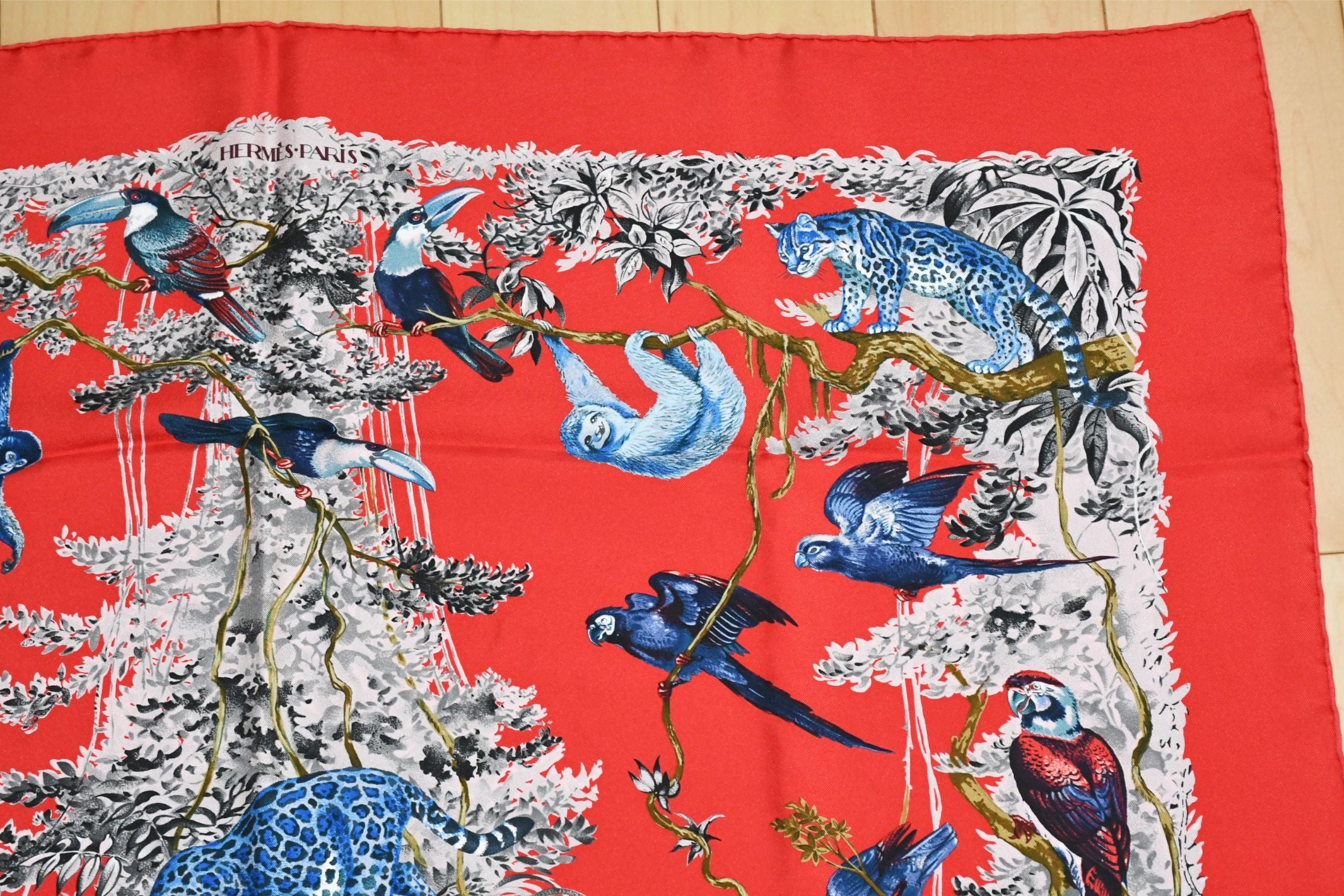 Hermes Carre Wash Scarf EQUATEUR 90 cm silk red Carre panther