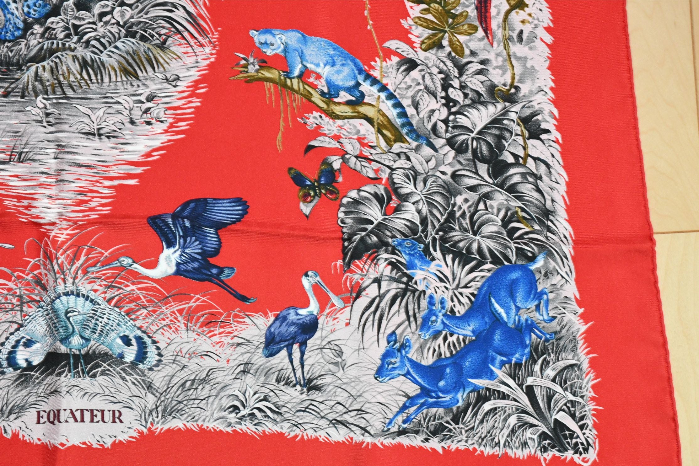 Hermes Carre Wash Scarf EQUATEUR 90 cm silk red Carre panther