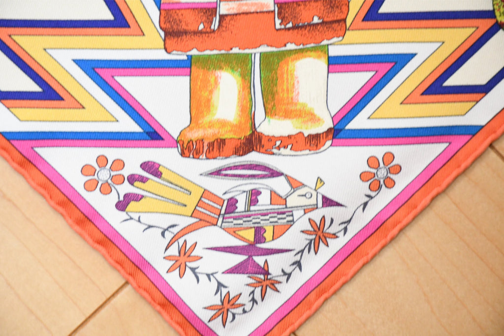 Hermes Carre Wash Scarf Kachina by Kermit Oliver 90 cm silk native white pink