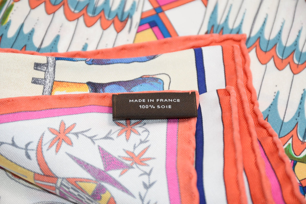 Hermes Carre Wash Scarf Kachina by Kermit Oliver 90 cm silk native white pink