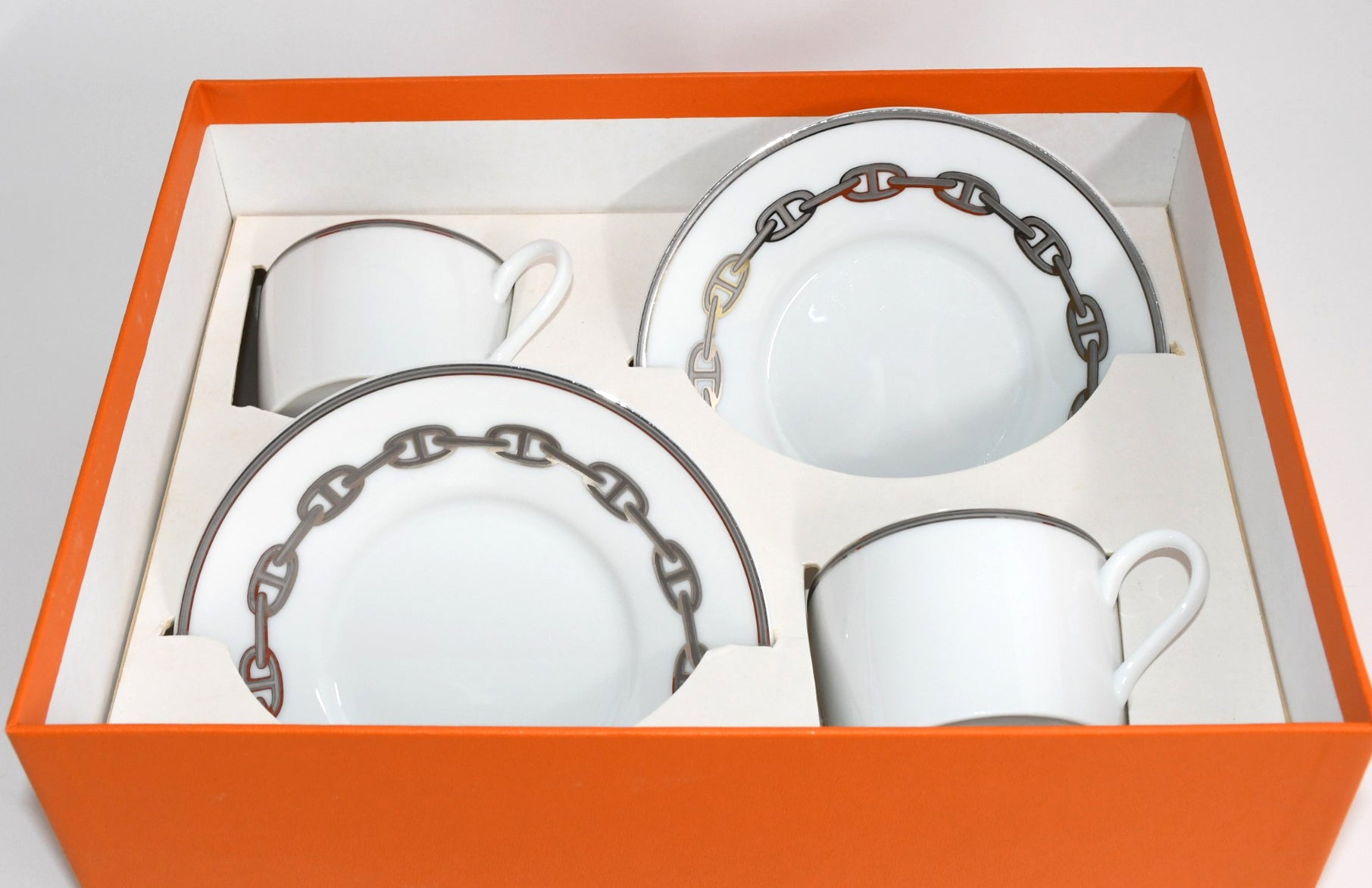 HERMES Chaîne d'Amour 皿 2枚セット Hermes Chaine D'ancre Tea Cup and Saucer 2 set Platinum silver