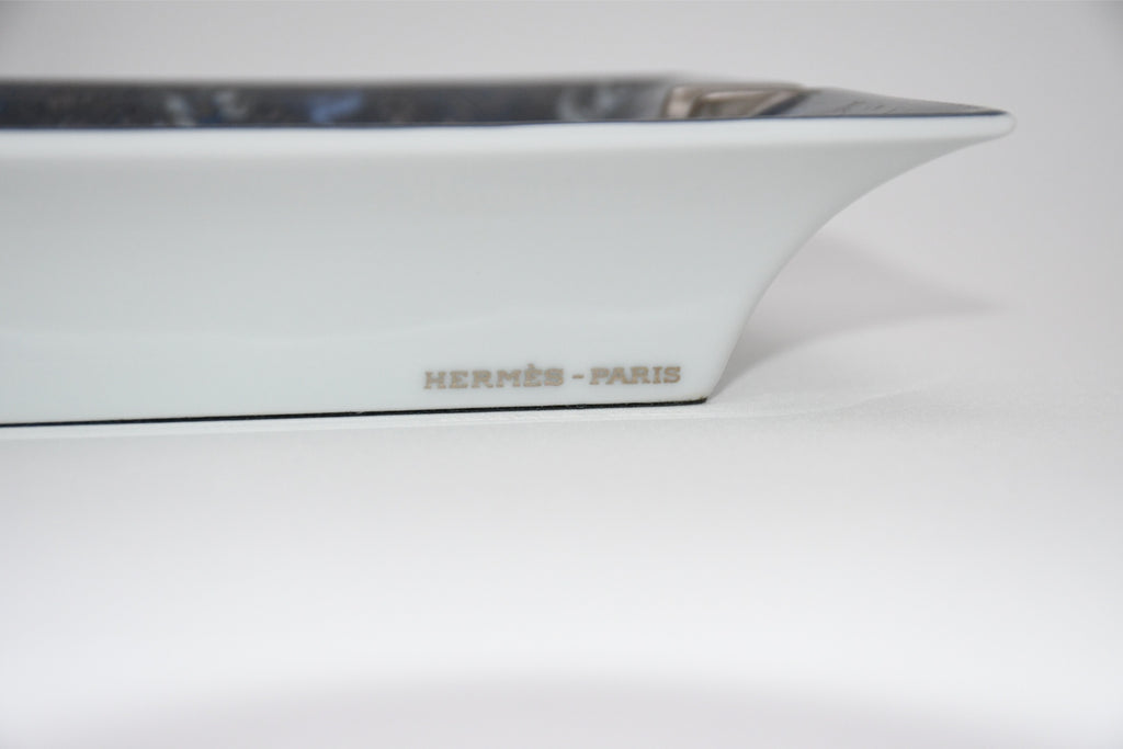 Hermes Change tray Chasse en Inde Blue porcelain Ashtray india tiger plate