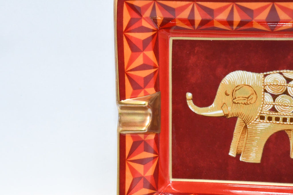 Hermes Change tray Elephant red porcelain Ashtray plate dinnerware VIDE POCHE