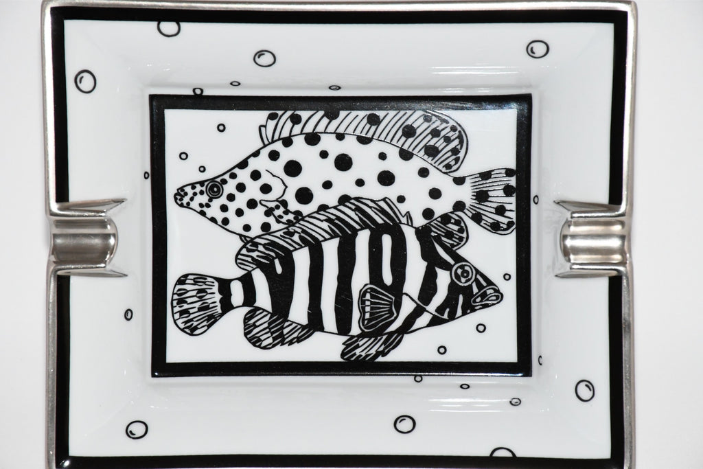 Hermes Change tray Fish white porcelain Ashtray sea plate Y022