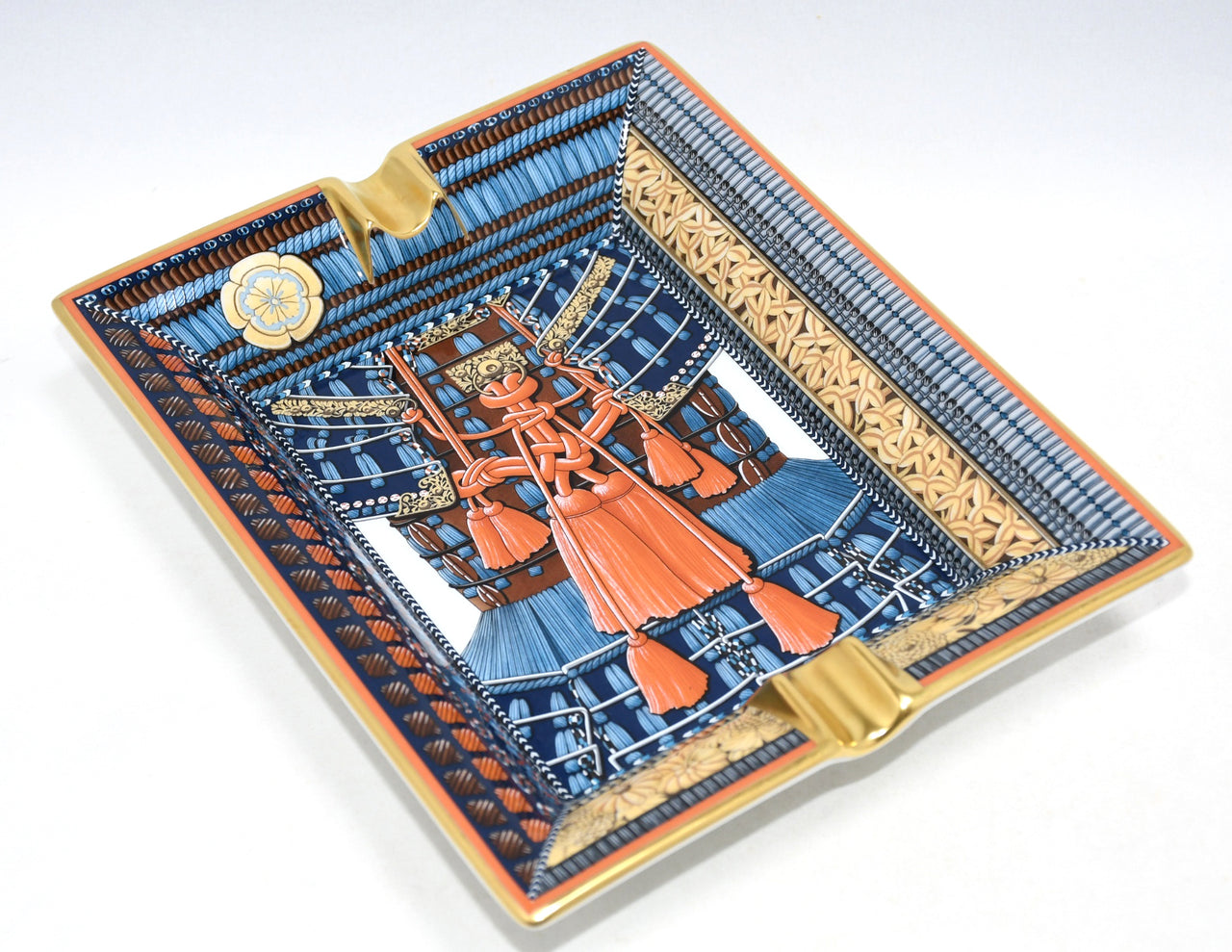Hermes Change tray Parures de Samourais porcelain Ashtray blue samurai plate