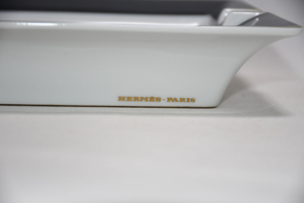 Hermes Change tray Three Dogs porcelain Ashtray gray house dinnerware vintage