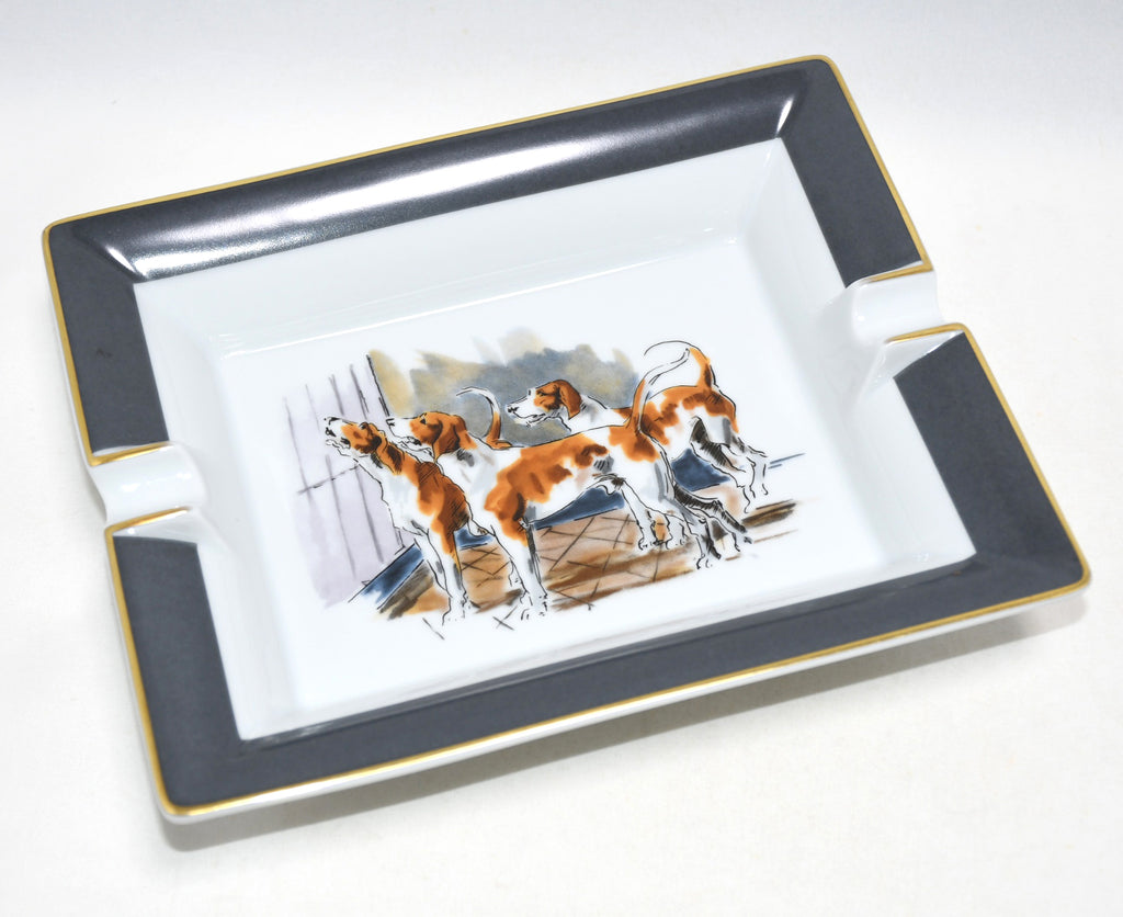 Hermes Change tray Three Dogs porcelain Ashtray gray house dinnerware vintage