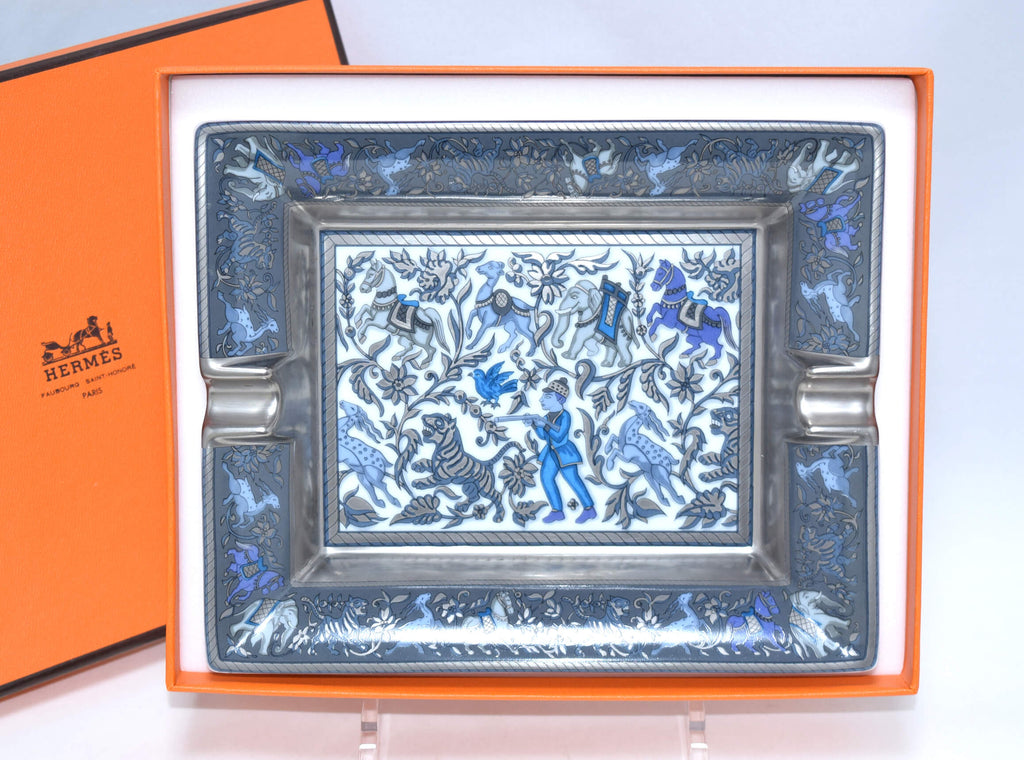 Hermes Chasse en Inde Change Tray Blue Porcelain Ashtray VIDE POCHE