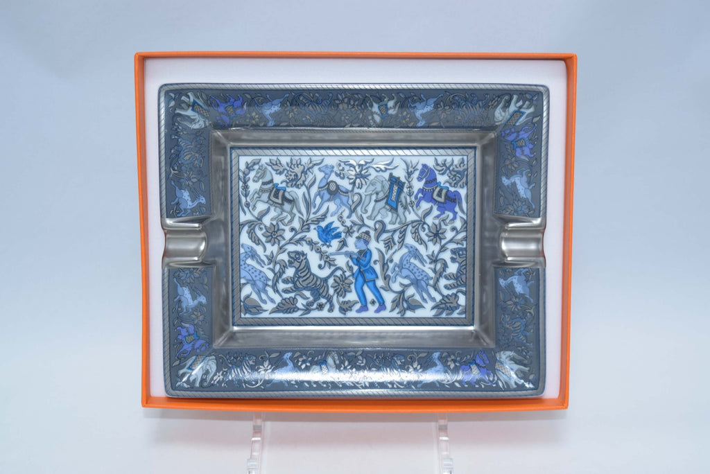 Hermes Chasse en Inde Change Tray Blue Porcelain Ashtray VIDE POCHE