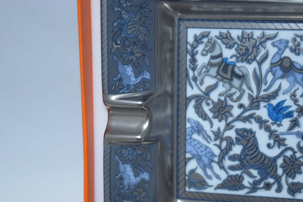 Hermes Chasse en Inde Change Tray Blue Porcelain Ashtray VIDE POCHE
