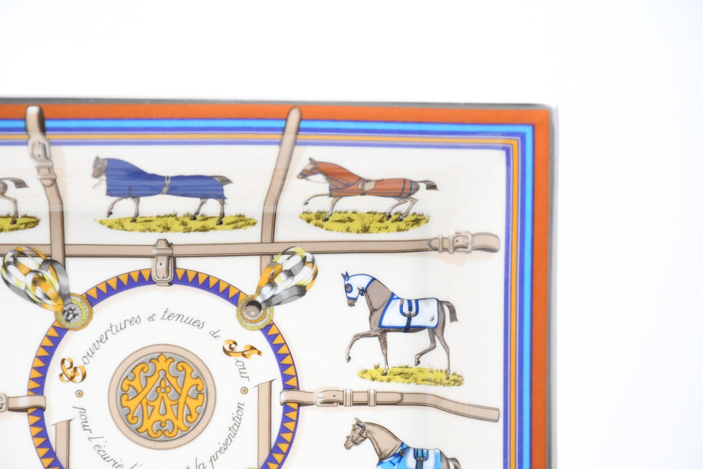 Hermes Couvertures et Tenues de Jour Change tray porcelain horse Ashtray 024