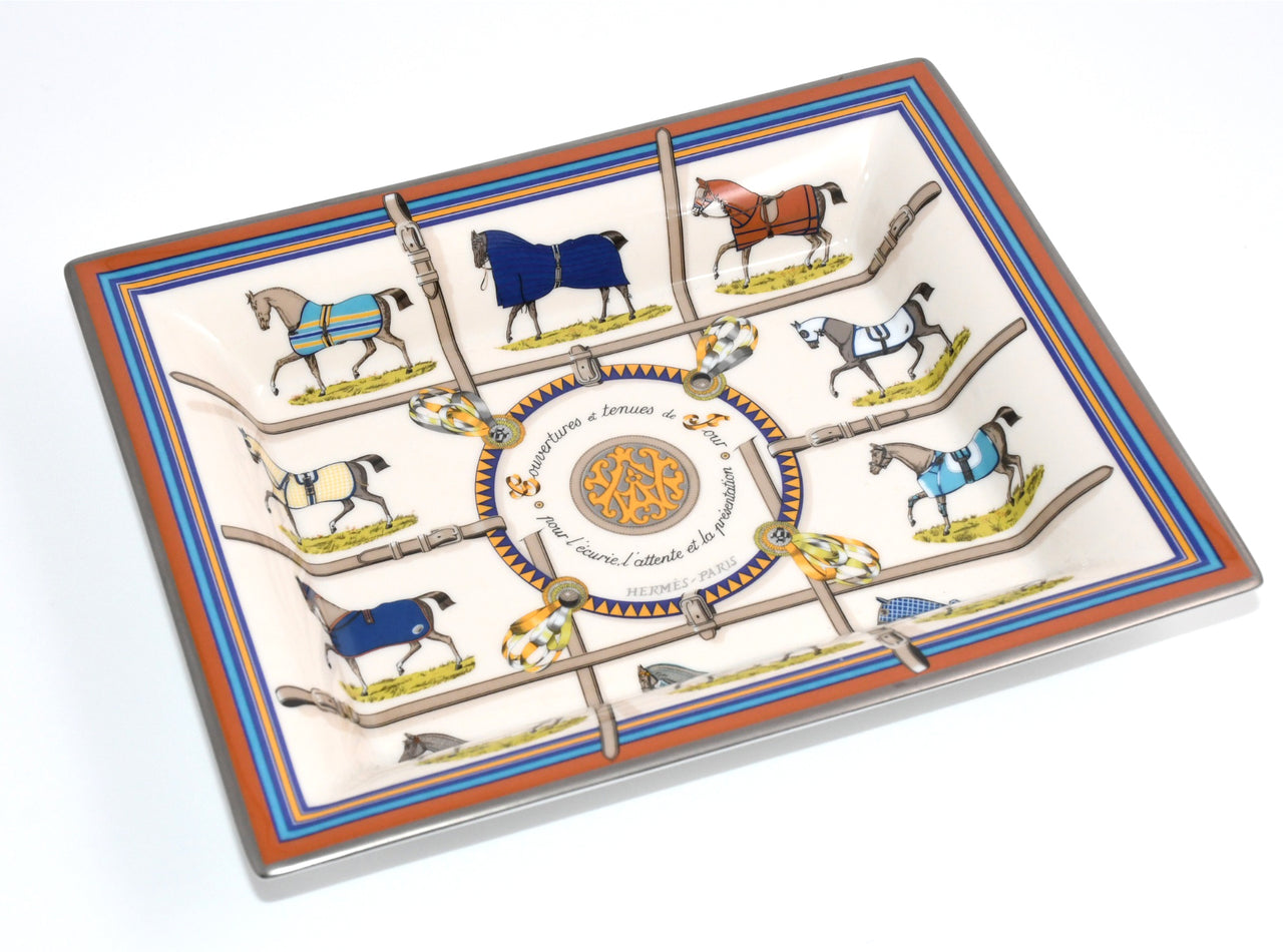 Hermes Couvertures et Tenues de Jour Change tray porcelain horse Ashtray