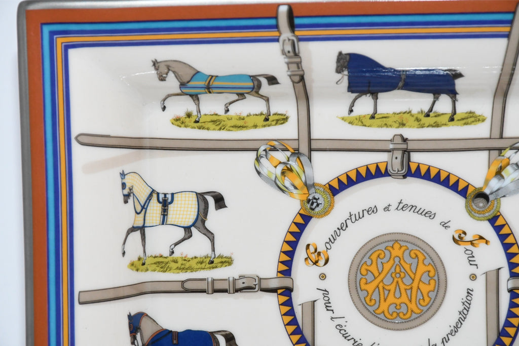Hermes Couvertures et Tenues de Jour Change tray porcelain horse Ashtray