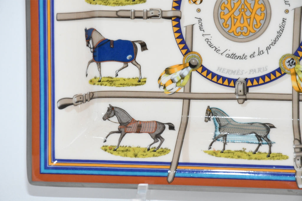 Hermes Couvertures et Tenues de Jour Change tray porcelain horse Ashtray