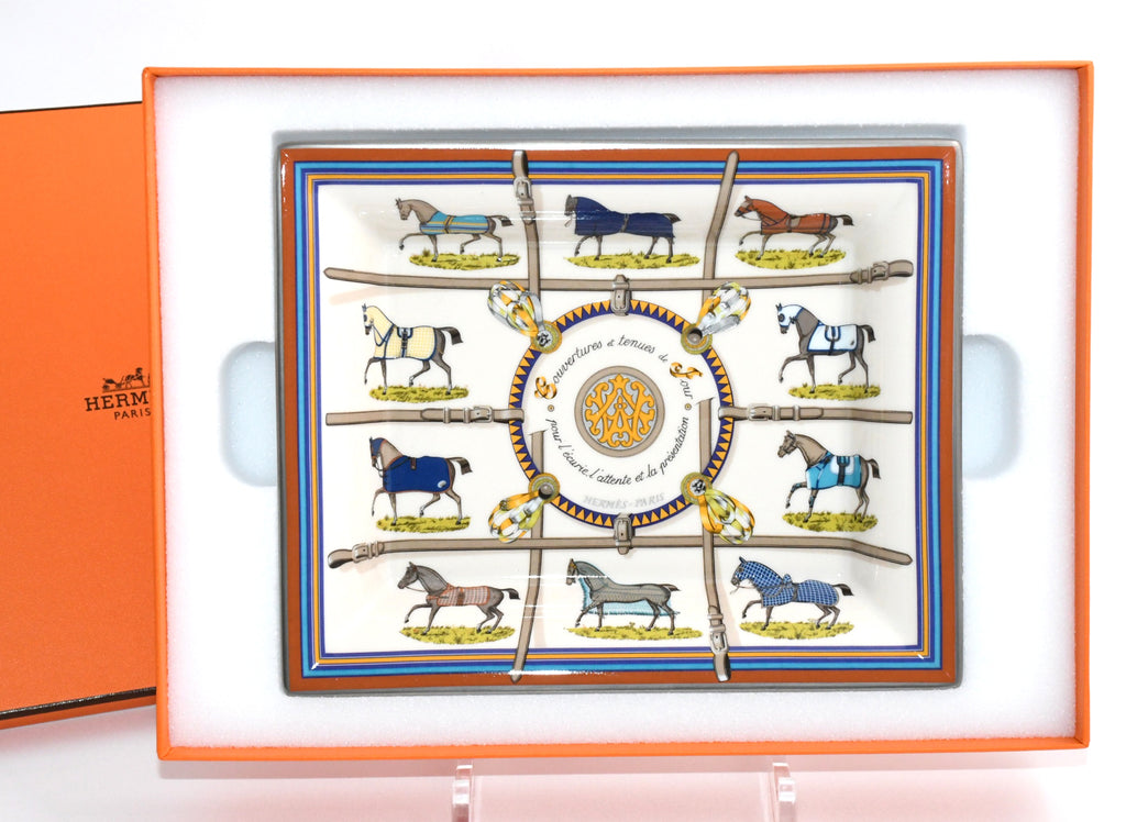 Hermes Couvertures et Tenues de Jour Change tray porcelain horse Ashtray 044