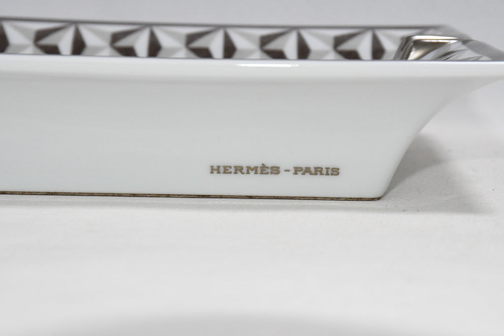Hermes Elephant Change tray gray brown porcelain Ashtray plate animal
