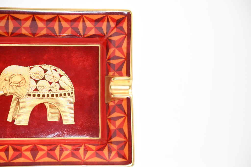 Hermes Elephant Change tray red porcelain Ashtray animal plate VIDE POCHE