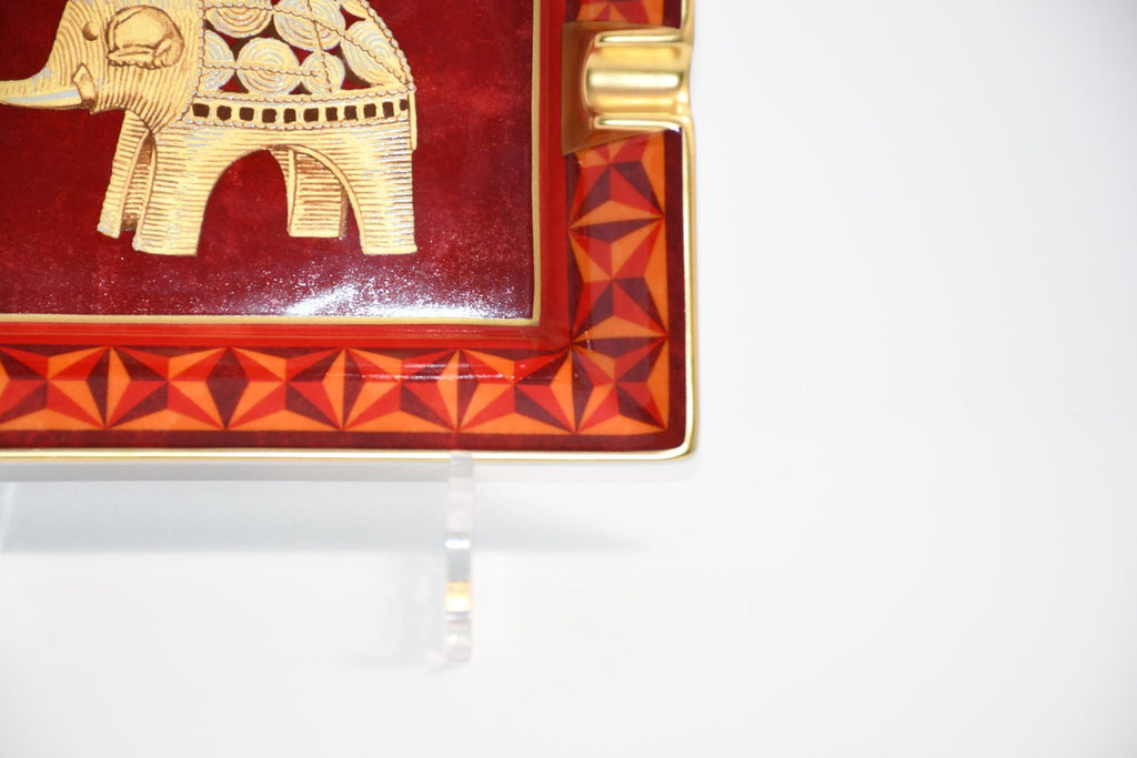 Hermes Elephant Change tray red porcelain Ashtray animal plate VIDE POCHE