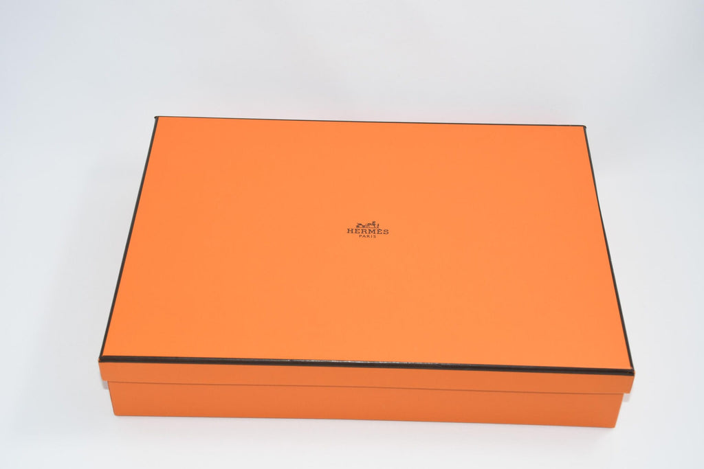 Hermes La Maison des Carres Change tray 3H porcelain Ashtray plate Vide Poche R057