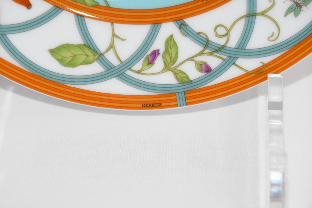 Hermes La Siesta Island Dessert Plate 22.5 cm porcelain blue flower 8.75"