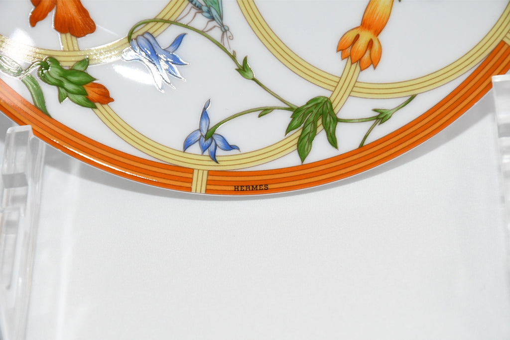 Hermes La Siesta Tea Cup and Saucer Set of 2 yellow porcelain flower coffee